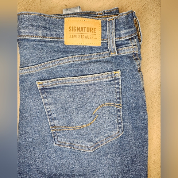 3 Pair Size 10 Denim Shorts - Picture 2 of 6